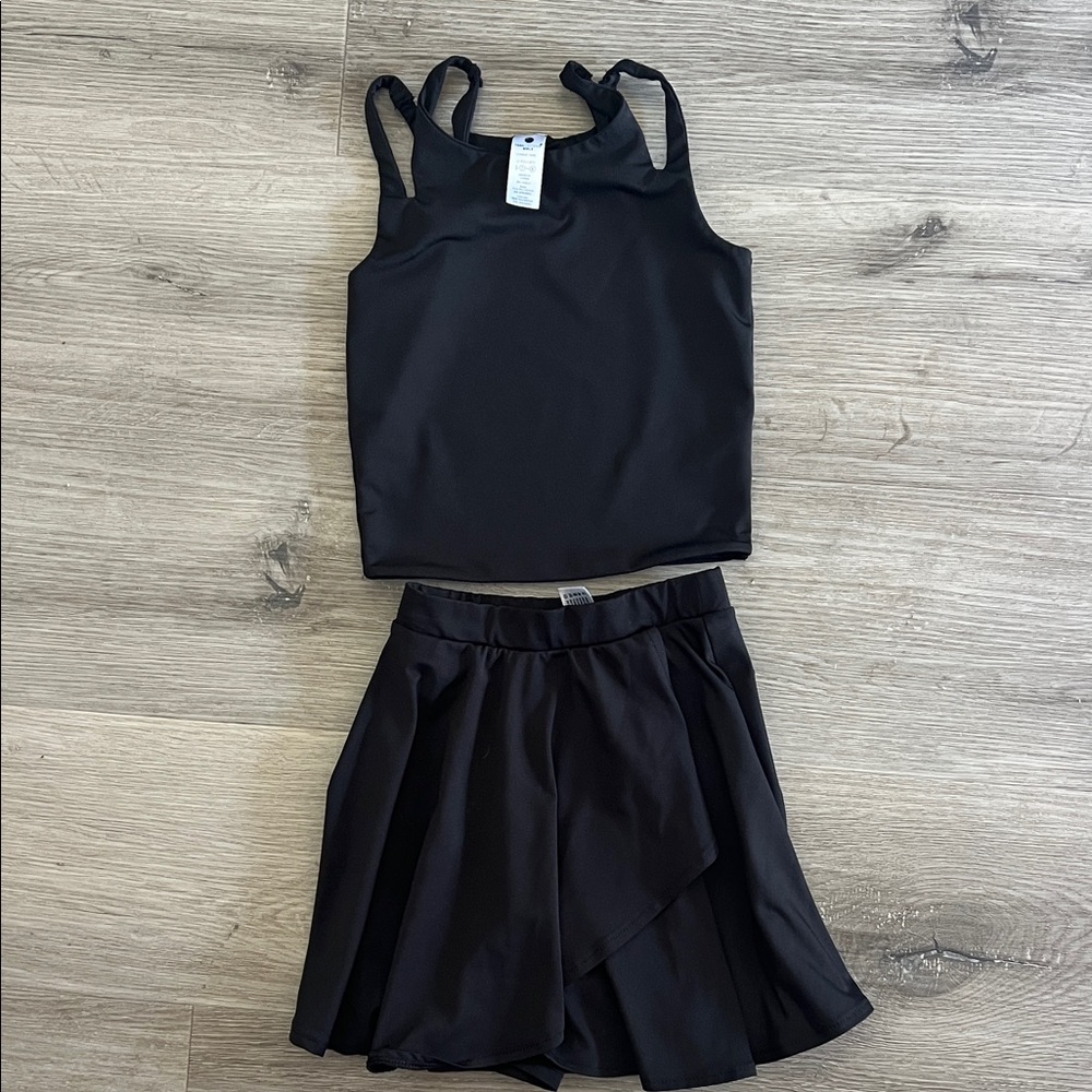 Yogalicious girls Black Tank Top and Skirt Set